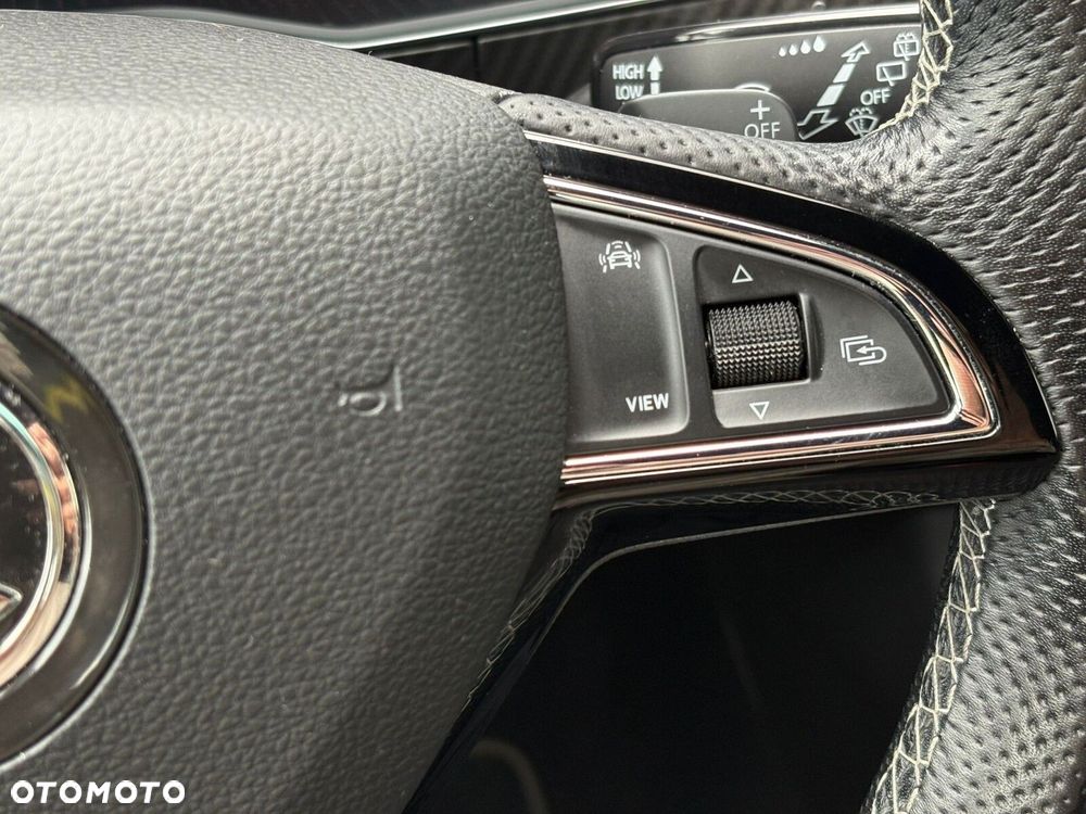 Skoda Superb 2.0 TSI Sportline DSG - 12