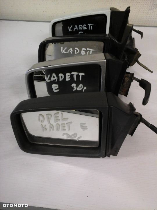 LUSTERKO MANUALNE LEWE OPEL KADETT 89R - 1
