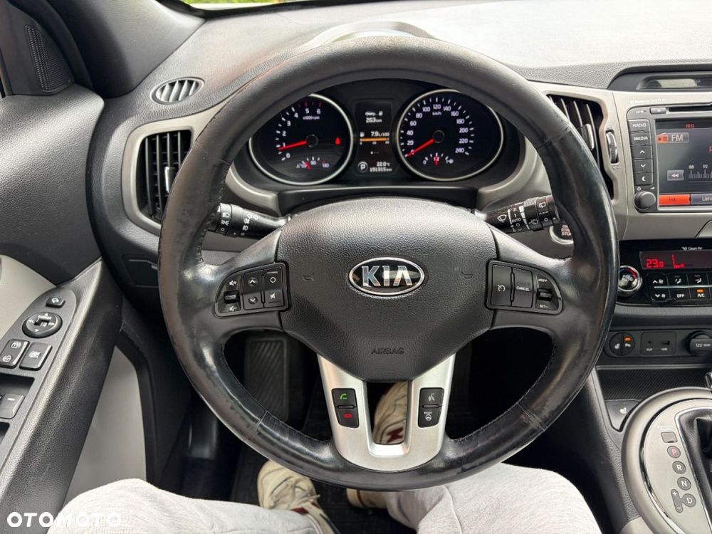 Kia Sportage 2.0 CRDI 184 4WD Automatik Spirit - 12