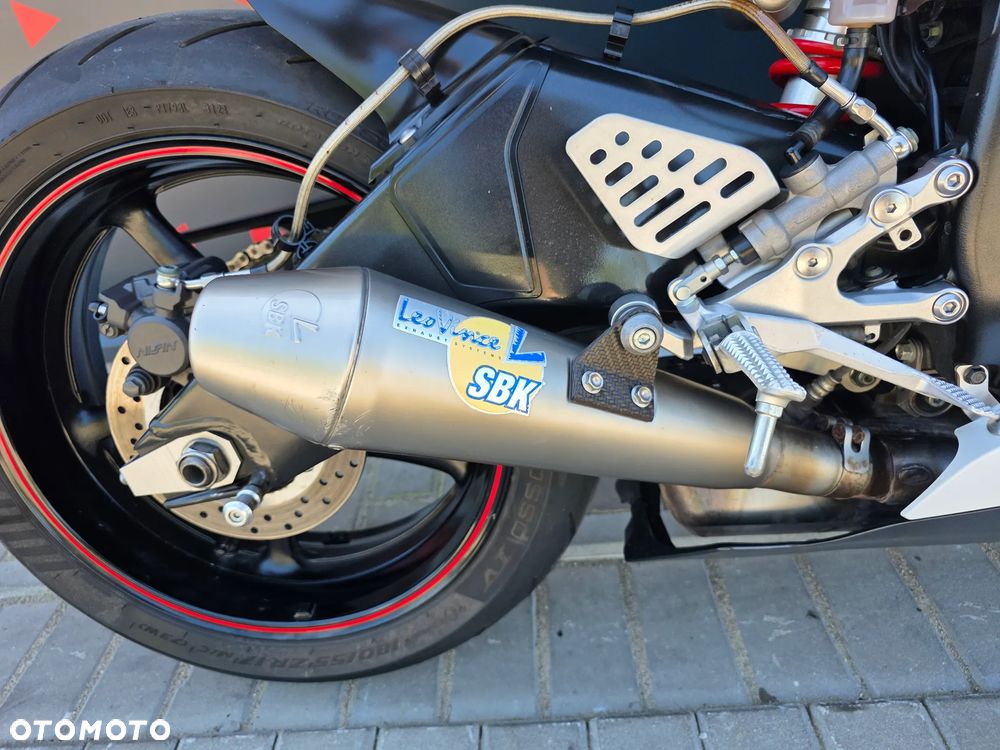 Yamaha R6 - 13