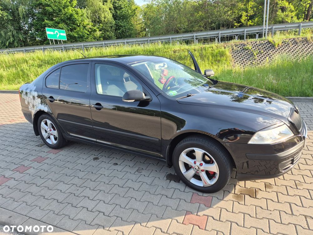 Skoda Octavia 1.6 Classic - 8