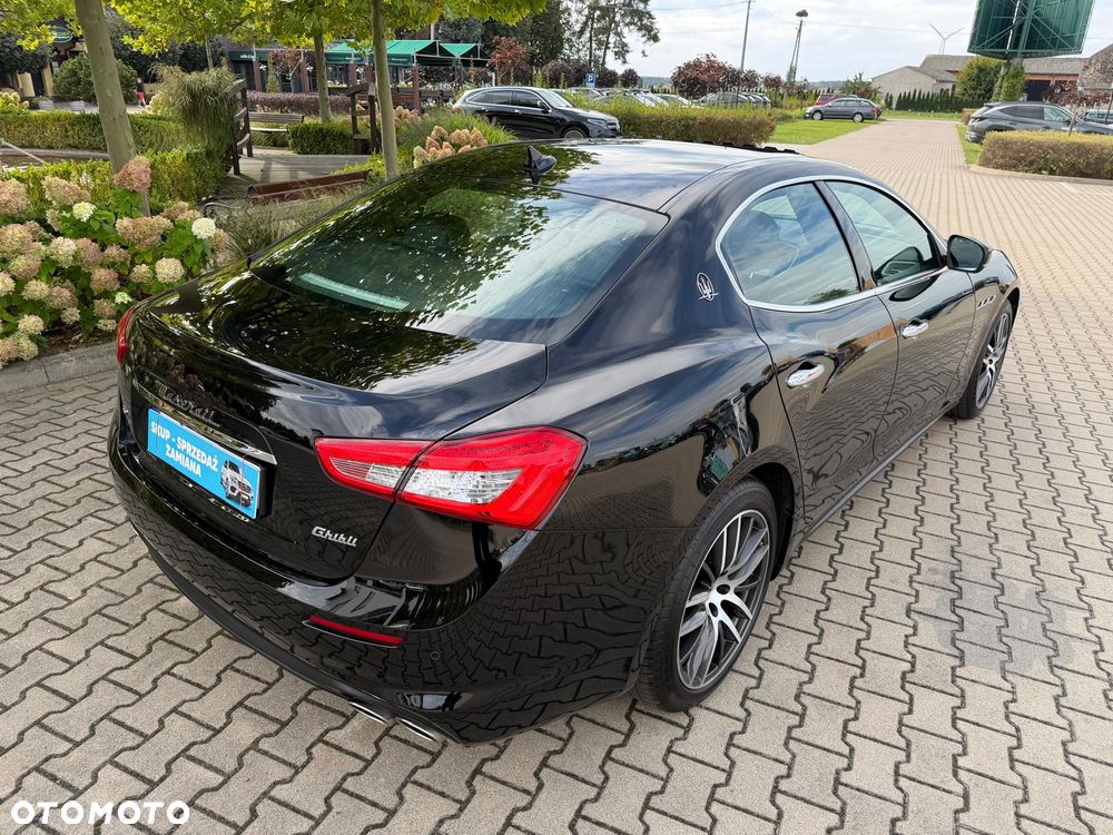 Maserati Ghibli GranSport - 4