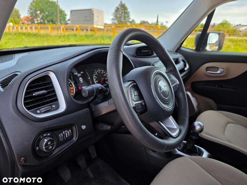 Jeep Renegade - 10