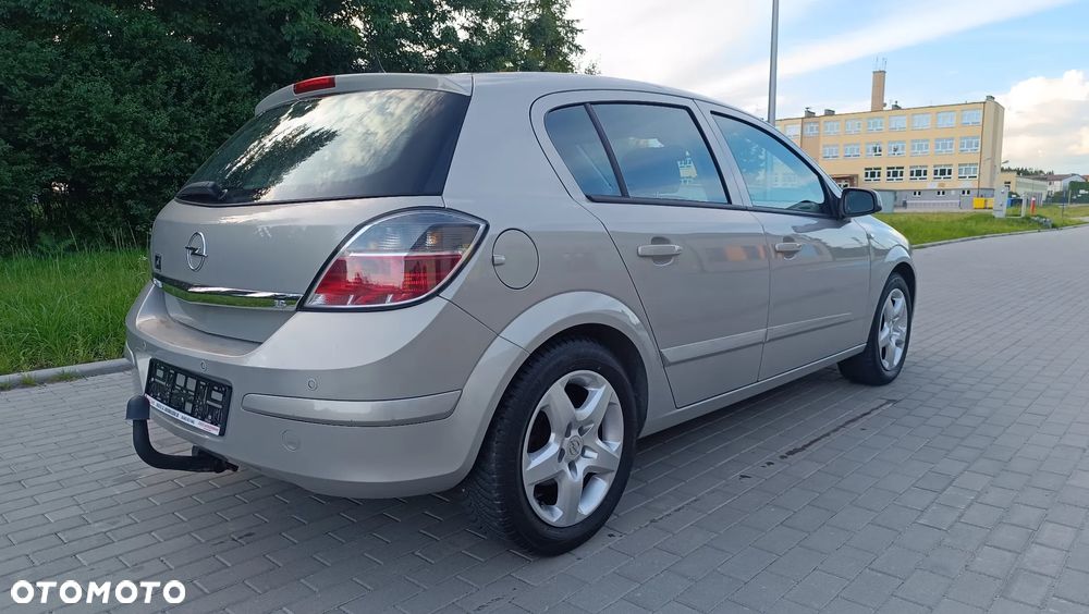 Opel Astra 1.6 Catch me - 8