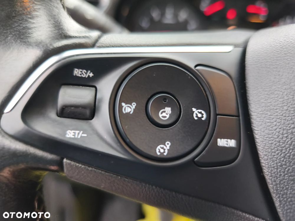 Opel Grandland X 1.2 Start/Stop 120 Jahre - 23