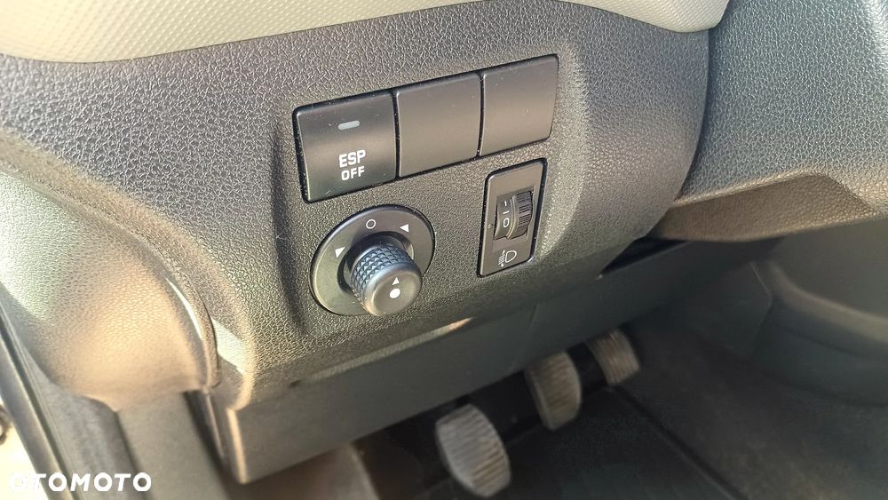 Peugeot Partner - 11