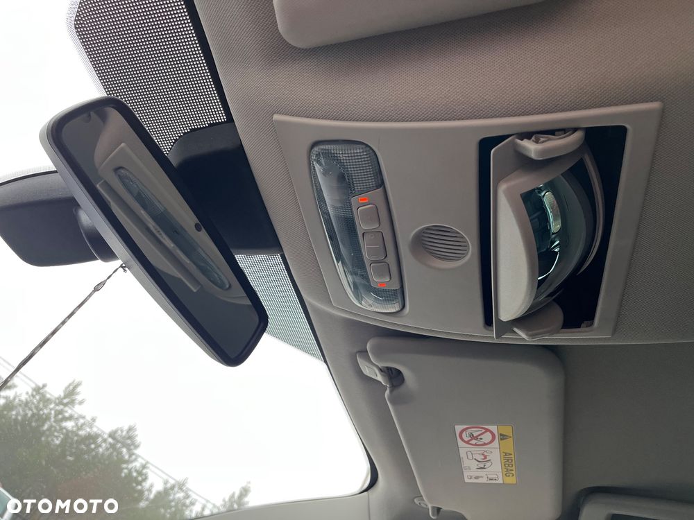 Ford B-MAX 1.0 EcoBoost Titanium - 24