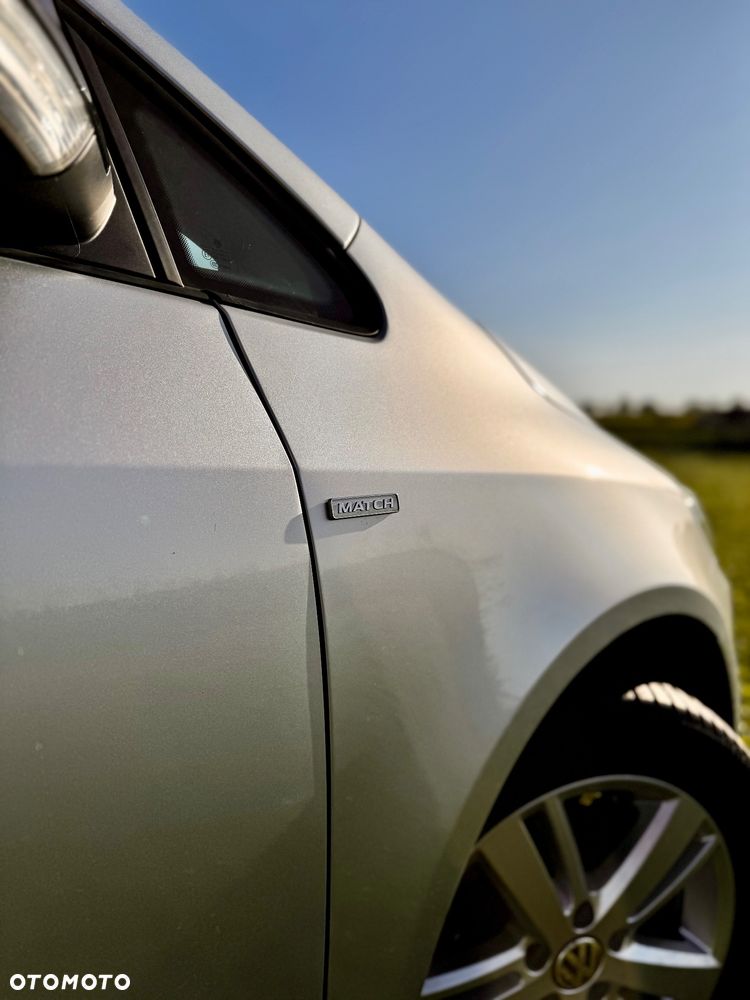 Volkswagen Golf Plus 1.6 TDI DPF MATCH - 6