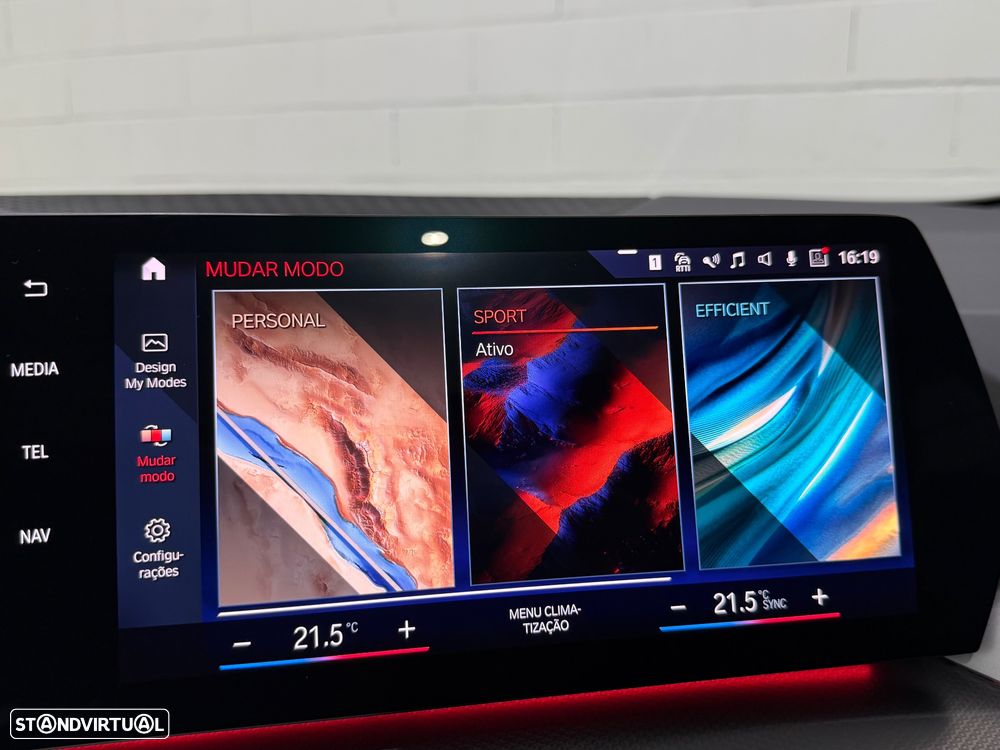 BMW 225xe Active Tourer - 37