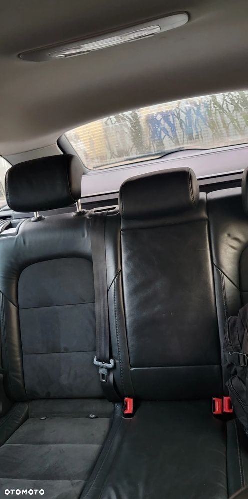 Skoda Superb 2.0 TDI DSG Exclusive - 19