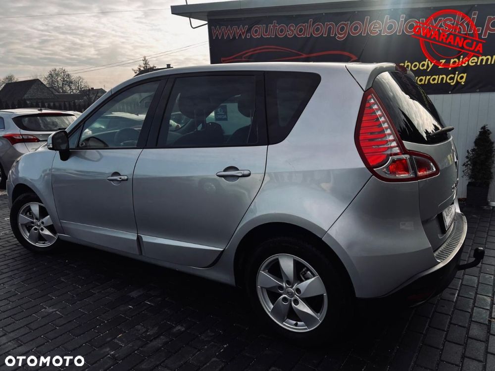 Renault Scenic dCi 110 EDC Paris - 6