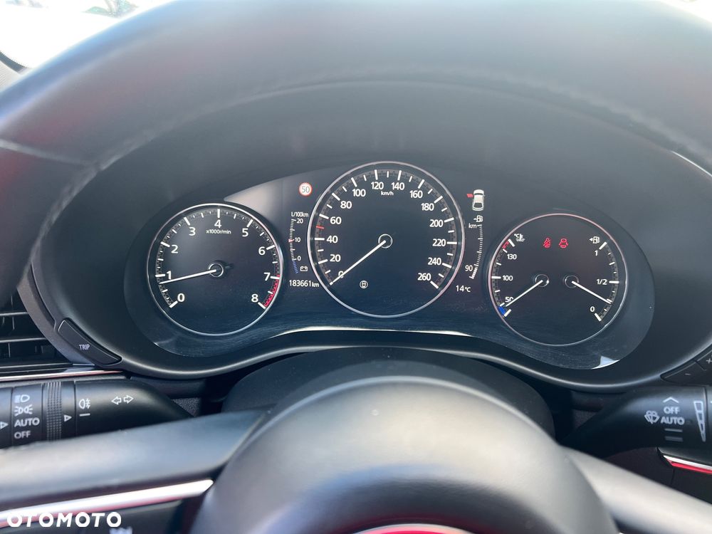 Mazda 3 e-SKYACTIV-G 2.0 M HYBRID 150 HOMURA - 29