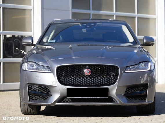 Jaguar XF 2.0 P300 AWD 300 Sport - 3