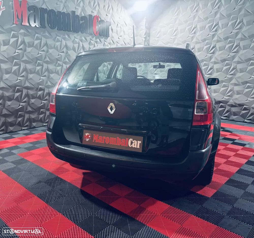 Renault Mégane Break 1.5 dCi Dynamique - 9