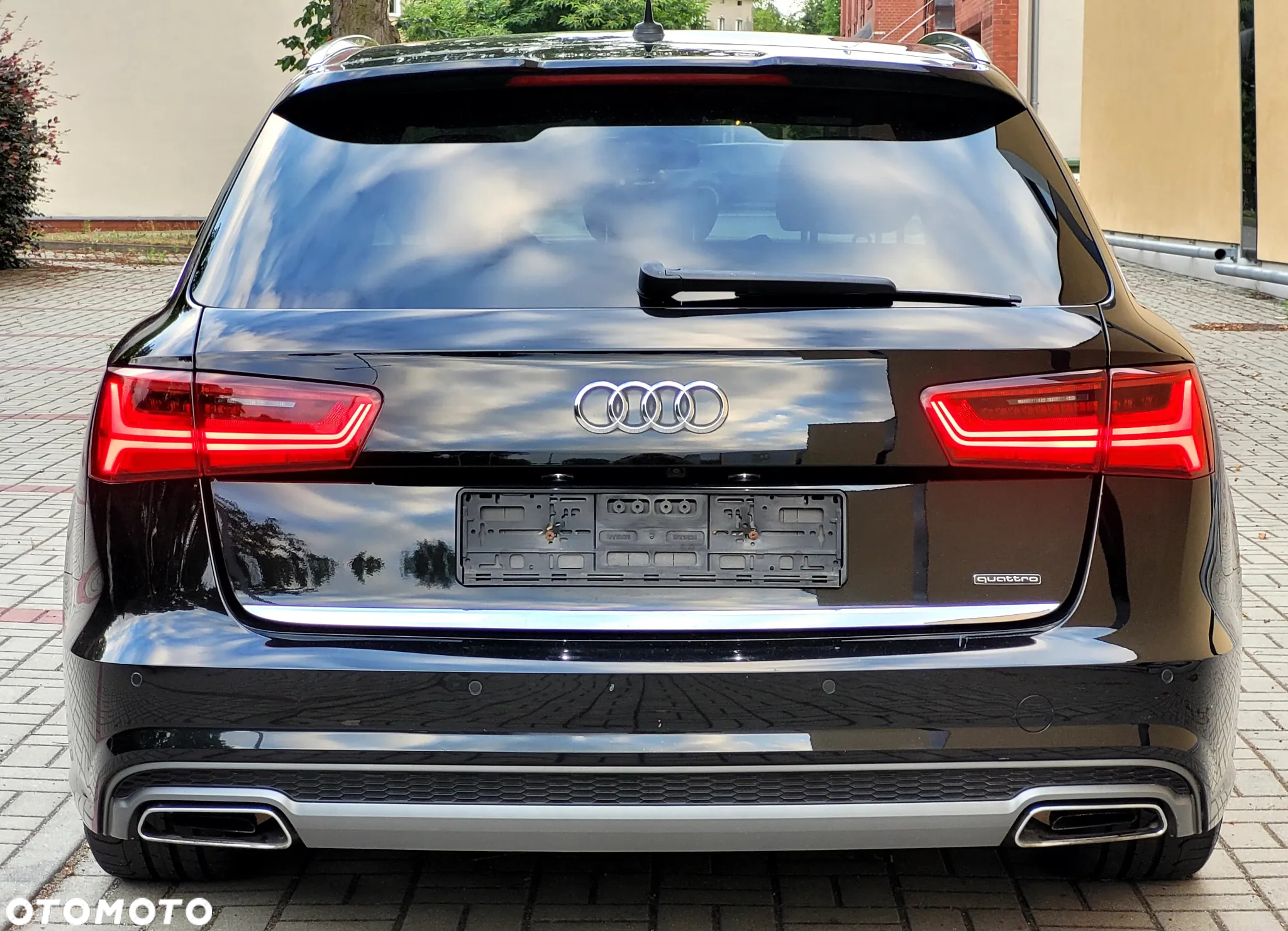 Audi A6 Avant 3.0 TDI quattro S tronic - 33