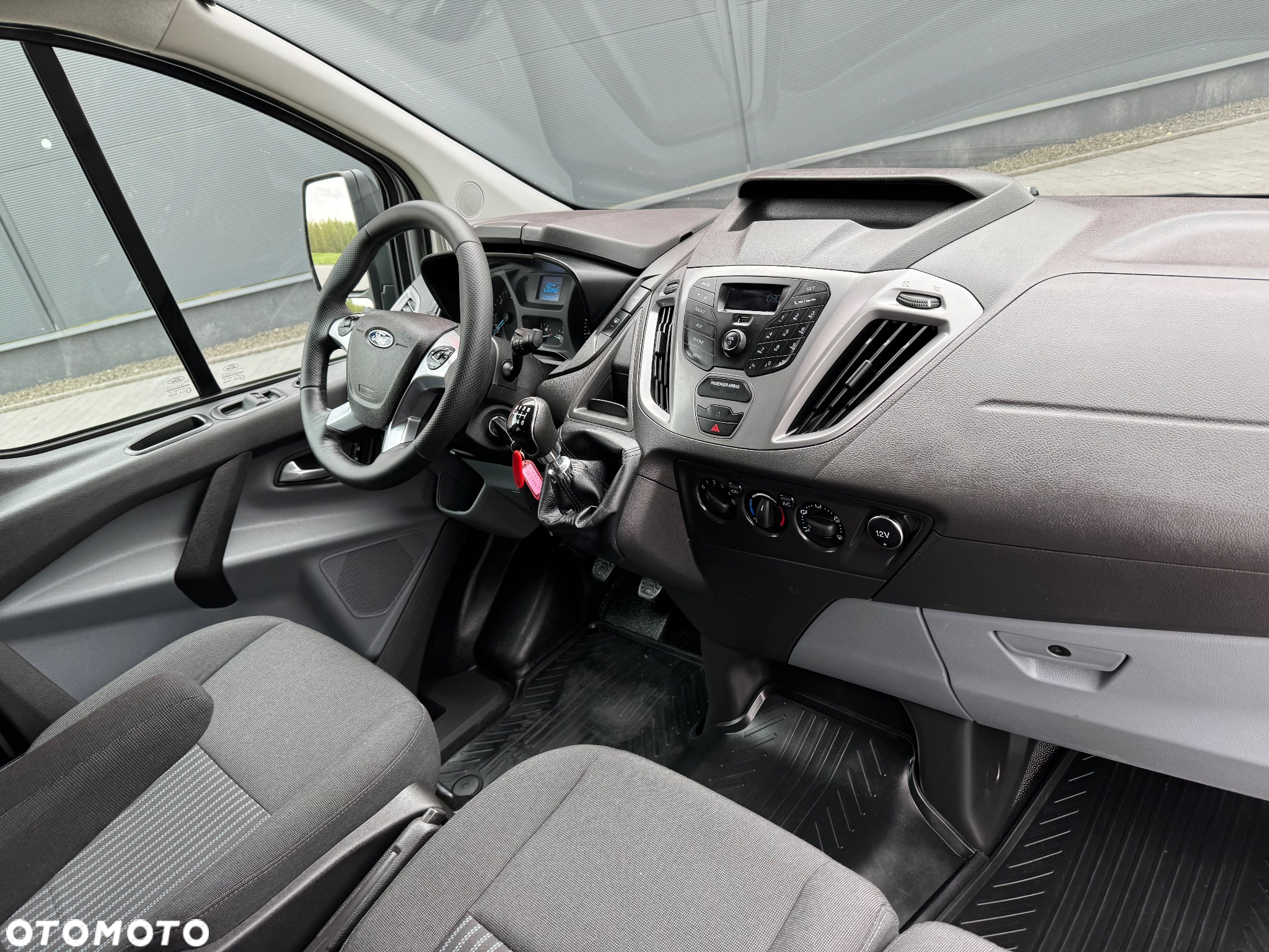 Ford Transit Custom - 9