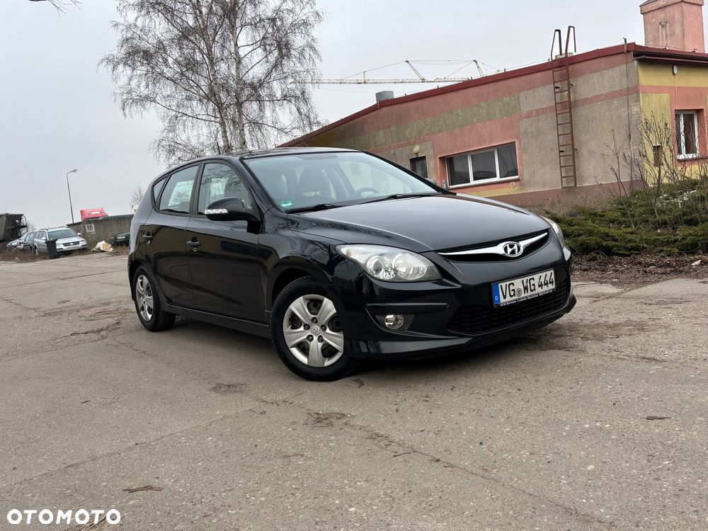 Hyundai i30 i30cw 1.6 CRDi FIFA WM Edition - 26