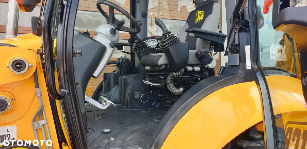 JCB 4CX rok 2007 SPROWADZONY FULL OPCJA skrzynia torquelock na dżojstikach - 10