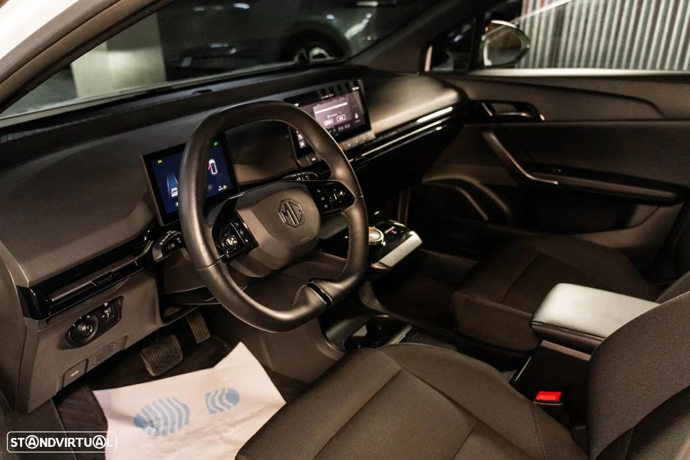 MG MG4 64 kWh Comfort - 17