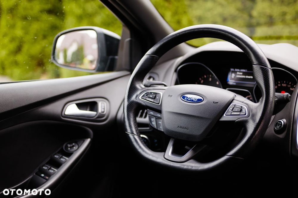 Ford Focus 2.0 TDCi ST-Line Black ASS - 26