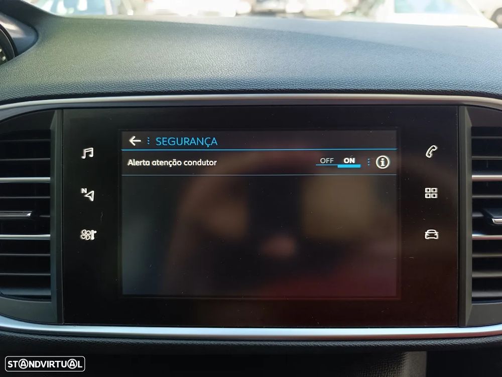 Peugeot 308 SW 1.5 BlueHDi Style - 53
