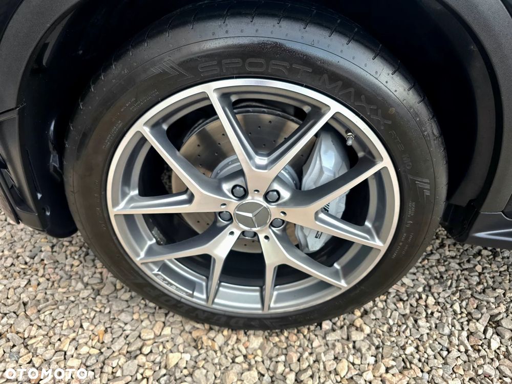 Mercedes-Benz GLC - 31