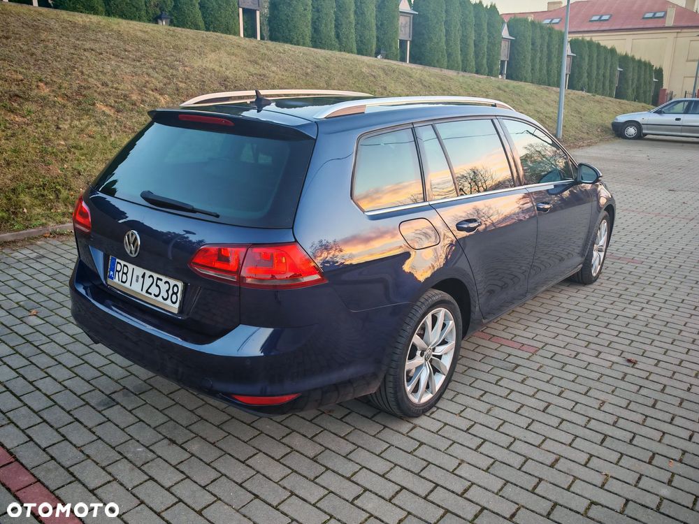 Volkswagen Golf - 9