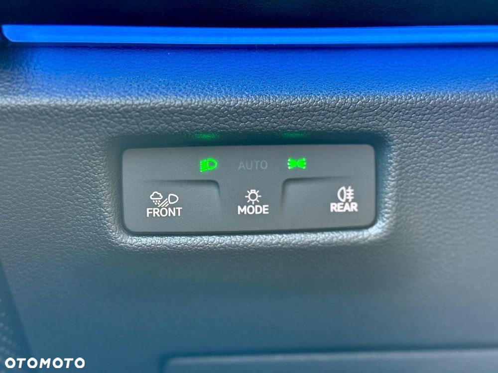 Volkswagen Tayron 2.0 TSI 4Mot Life Plus DSG - 27