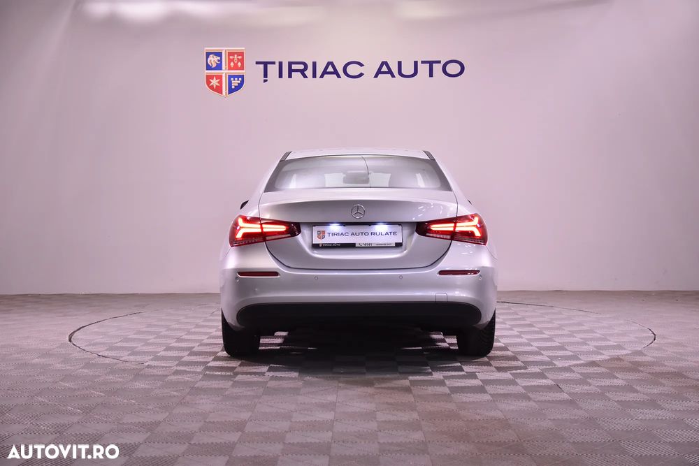 Mercedes-Benz A 180 d Sedan 8G-DCT - 4