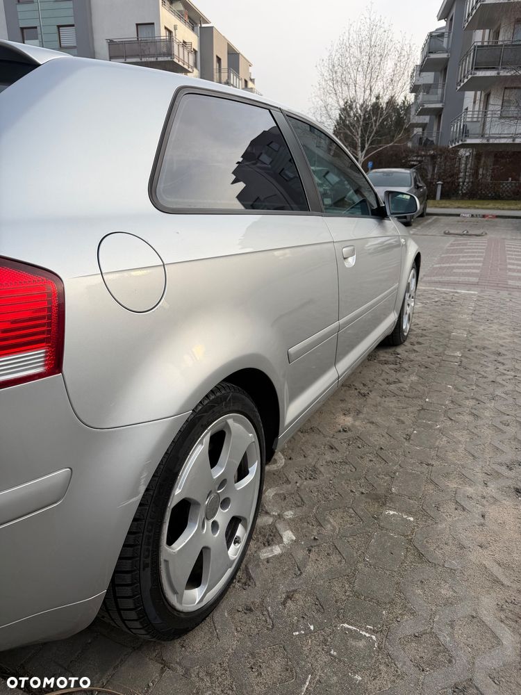 Audi A3 3-drzwiowe 3.2 Quattro Ambition DSG - 6