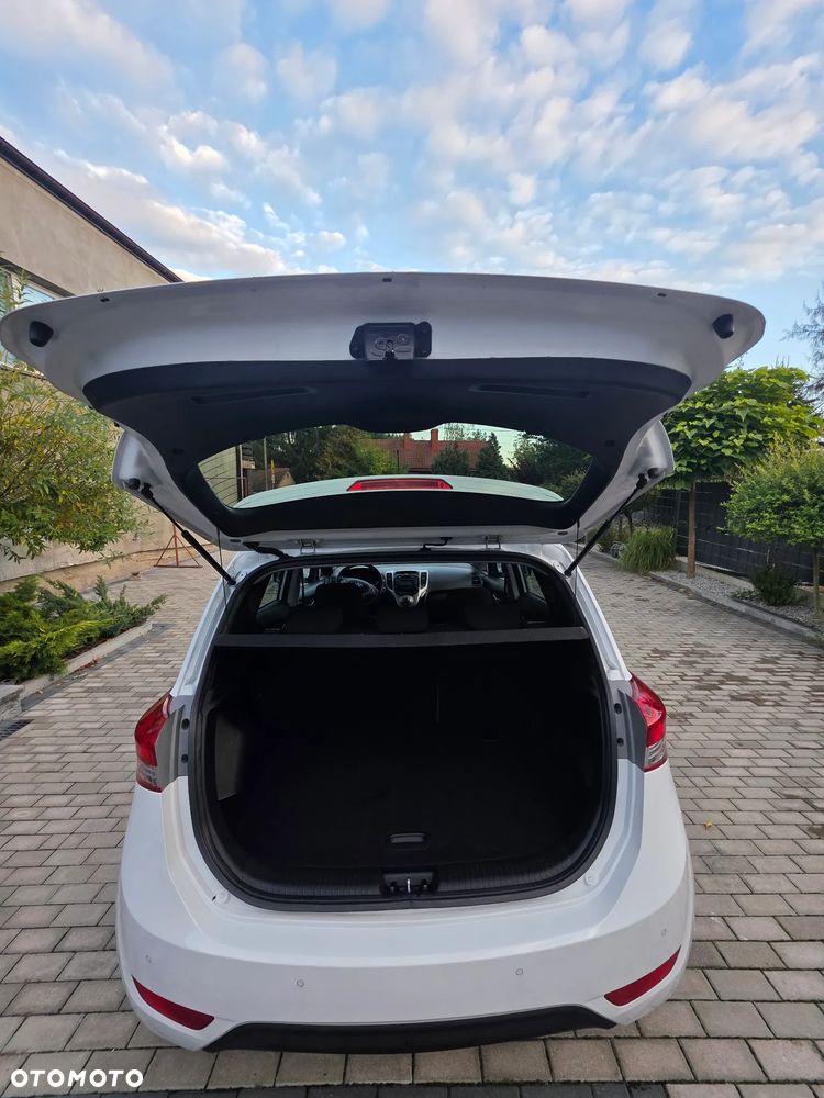 Hyundai ix20 1.6 Premium - 29