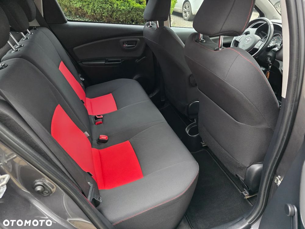 Toyota Yaris 1.33 Selection Platinum - 22