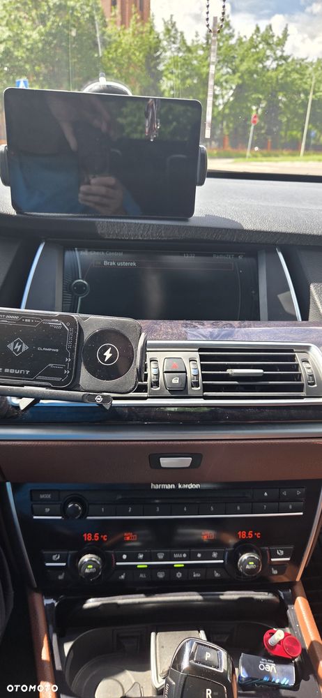 BMW Seria 5 550i - 3