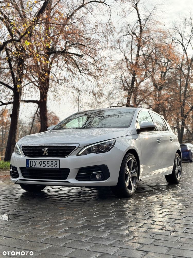 Peugeot 308 PureTech 110 Stop & Start Style - 1