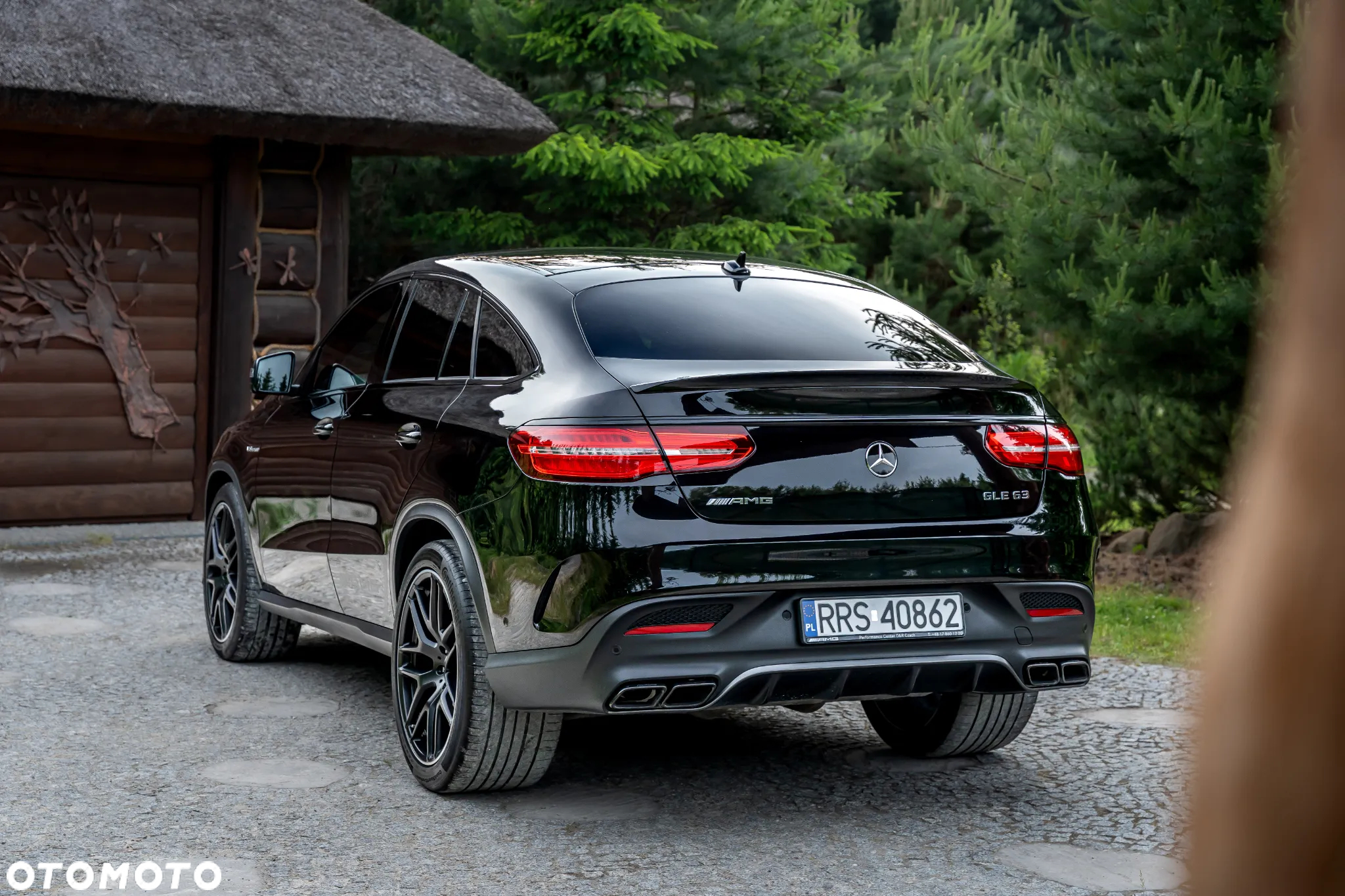 Mercedes-Benz GLE AMG Coupe 63 4-Matic - 2
