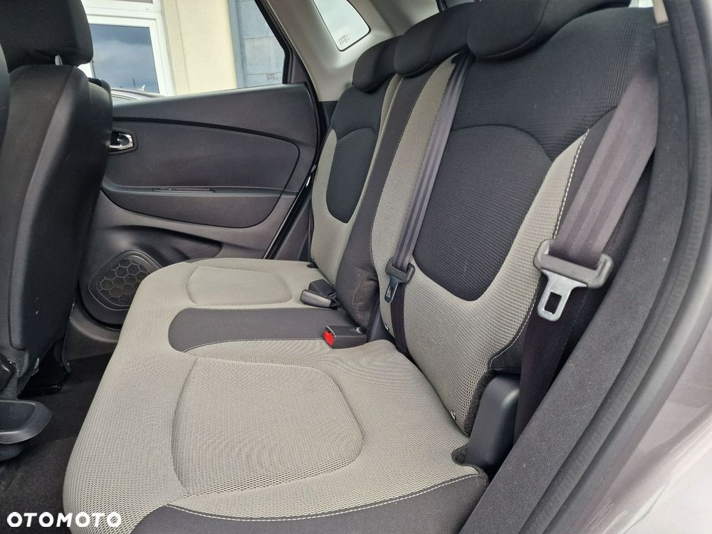 Renault Captur ENERGY TCe 120 EDC Experience - 17