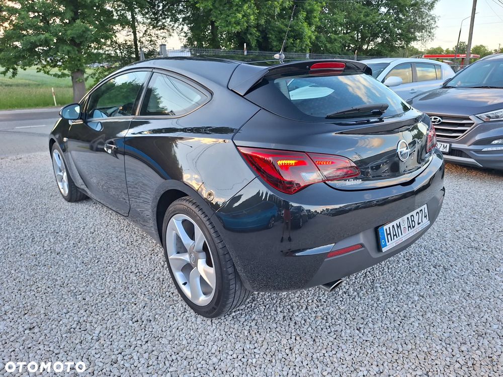 Opel Astra 1.4 Turbo - 10