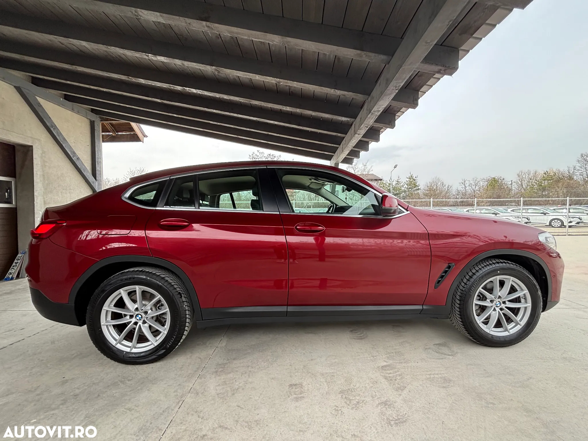BMW X4 xDrive20d Advantage - 11