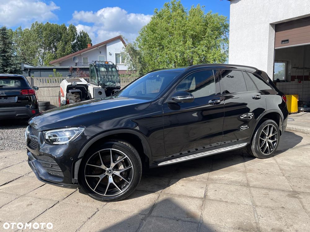 Mercedes-Benz GLC 300 de 4Matic 9G-TRONIC AMG Line - 3
