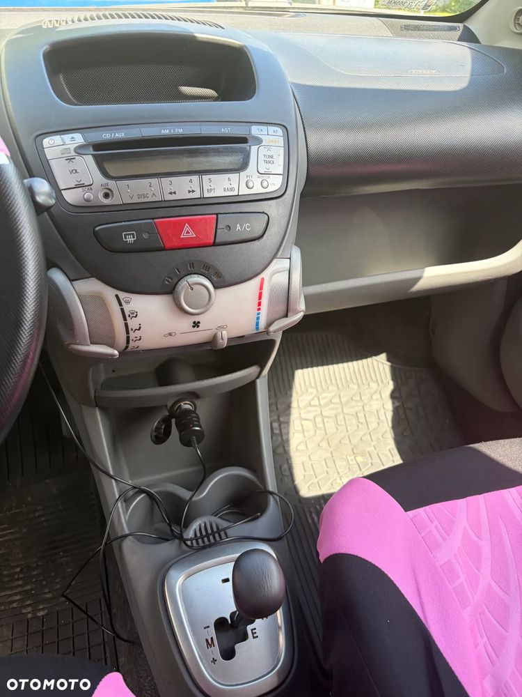 Toyota Aygo Multi Mode City - 16