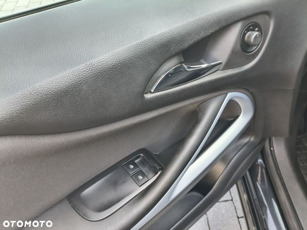 Opel Zafira 1.4 Turbo Active - 11