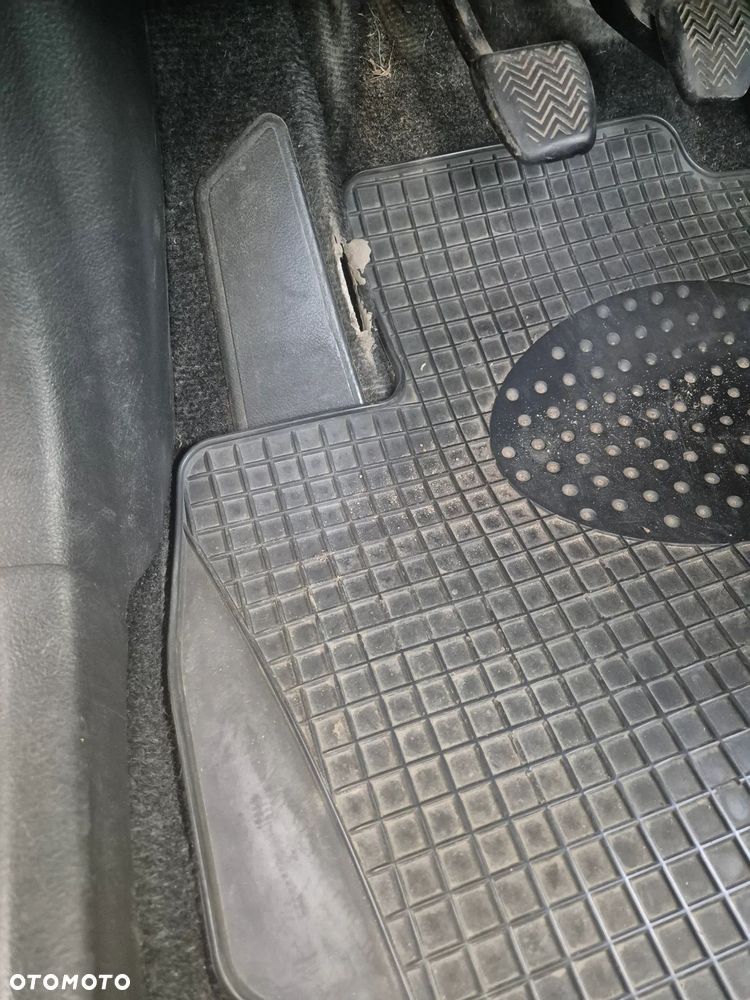 Toyota Corolla 1.4 D-4D Luna - 9