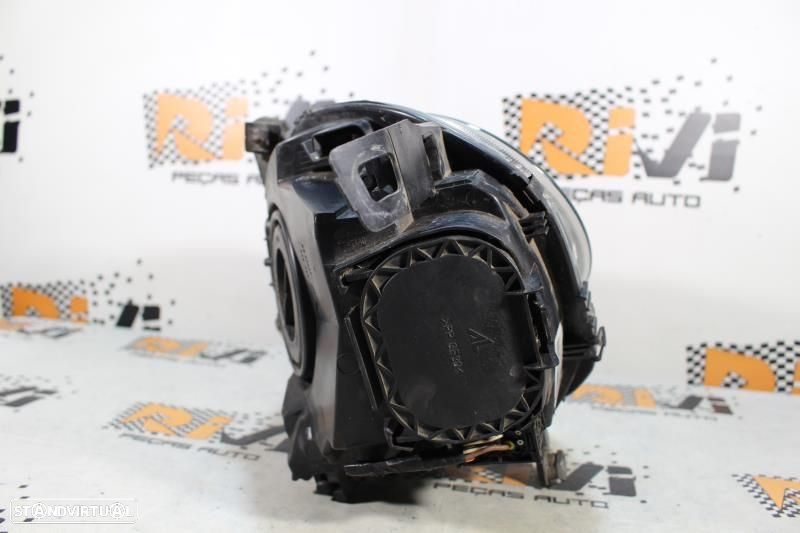 Ótica / Farol Esquerdo Mini Mini (R56)  0301225673 / 162703 04 / 0 301 - 9