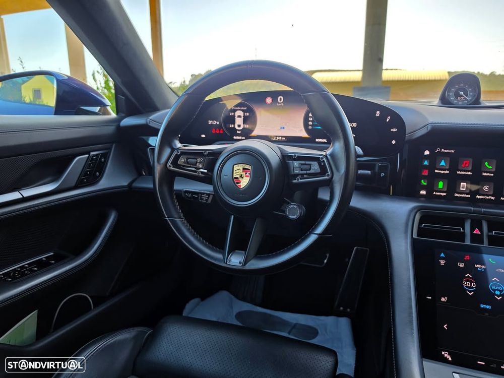 Porsche Taycan Turbo S - 5