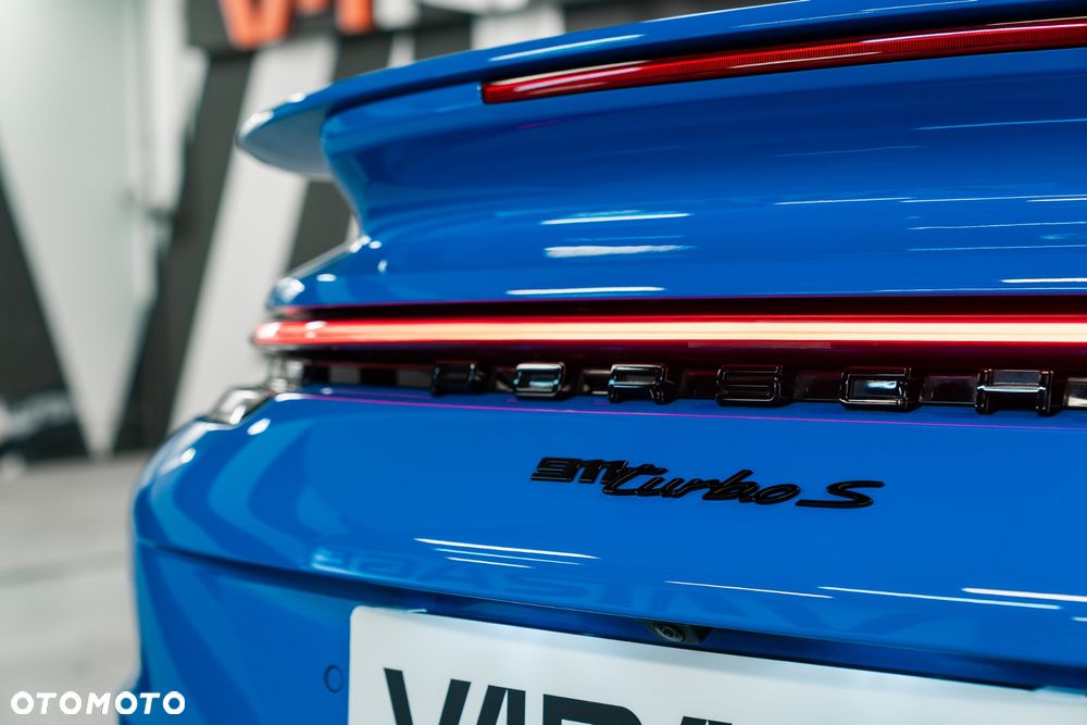 Porsche 911 Turbo S - 27