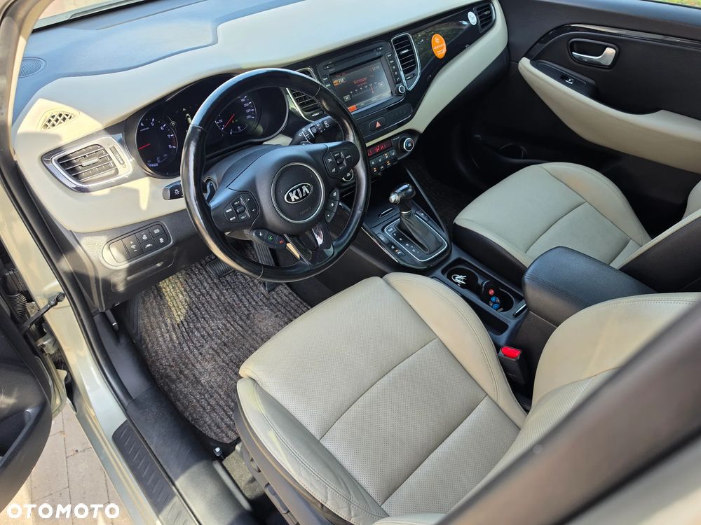 Kia Carens 2.0 GDI L - 20