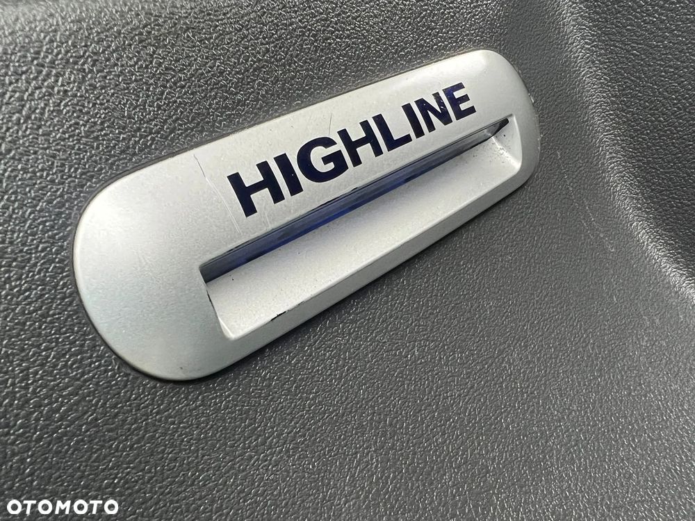 Volkswagen Multivan - 32