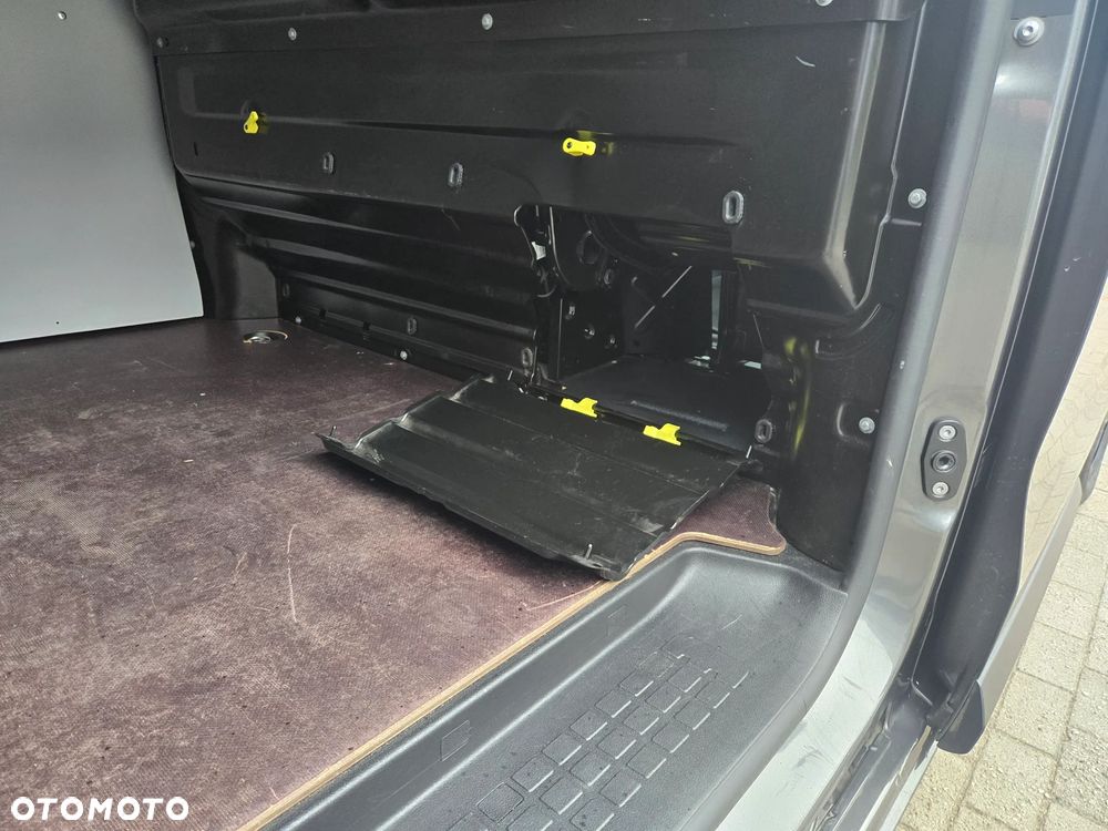 Opel VIVARO - 10