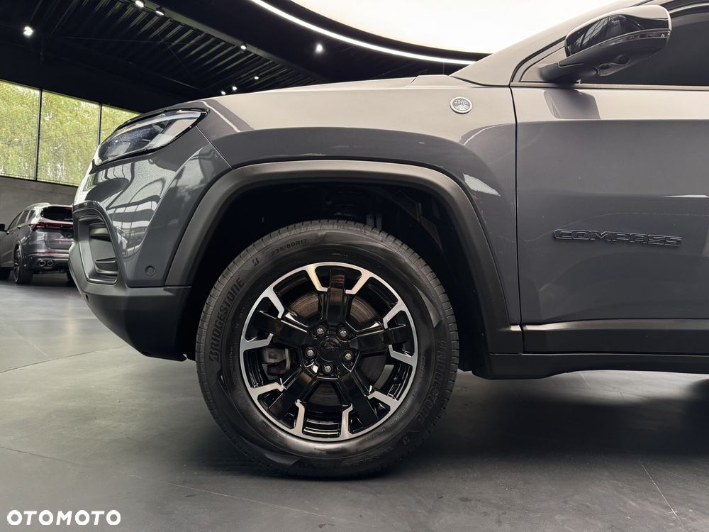Jeep Compass 1.3 T4 PHEV 4xe Trailhawk S&S - 23