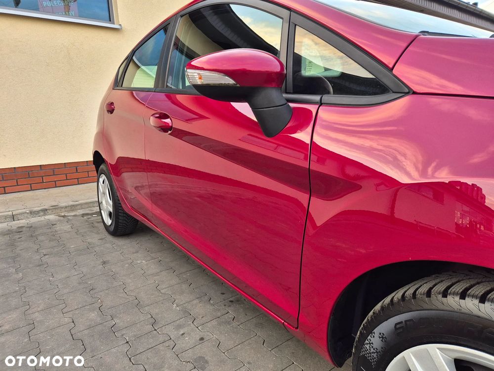 Ford Fiesta 1.25 Celebration - 11